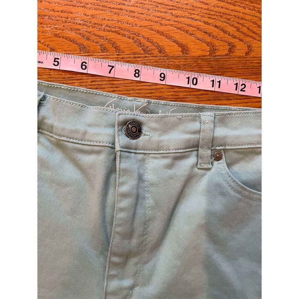 Gloria Vanderbilt Women's Amanda Jean Shorts Size 12 Seafoam Green - Picture 4 of 10